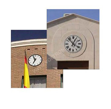 reloj fachada agujas iglesia ayuntamiento